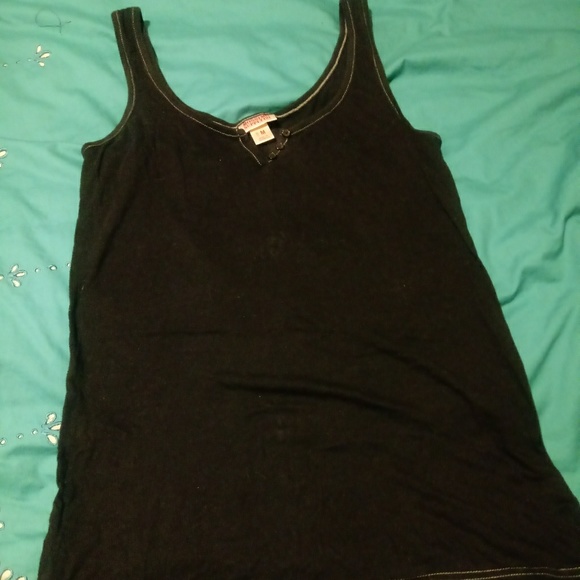 Tank top - Picture 1 of 2